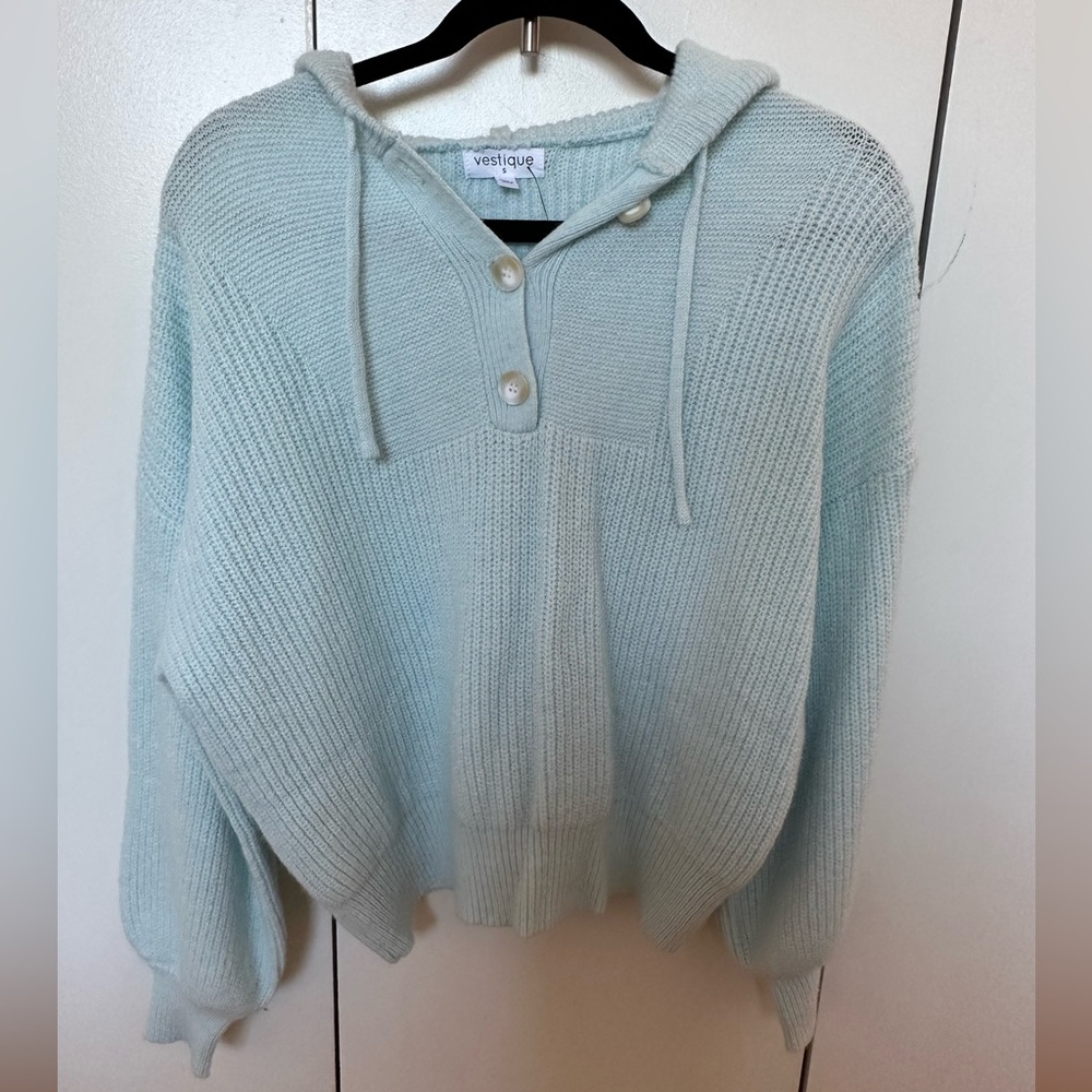 Vestique “Carolina On My Mind” hoodie sweater in size small